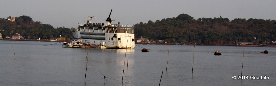 Casino Maharajah in Mandovi River